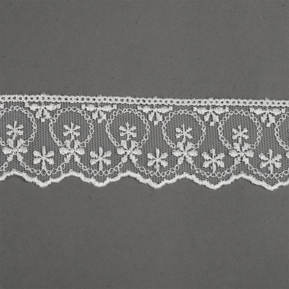 Кружево на сетке KRUZHEVO арт.TR.2560 шир.40мм цв.02 молочный уп.9м