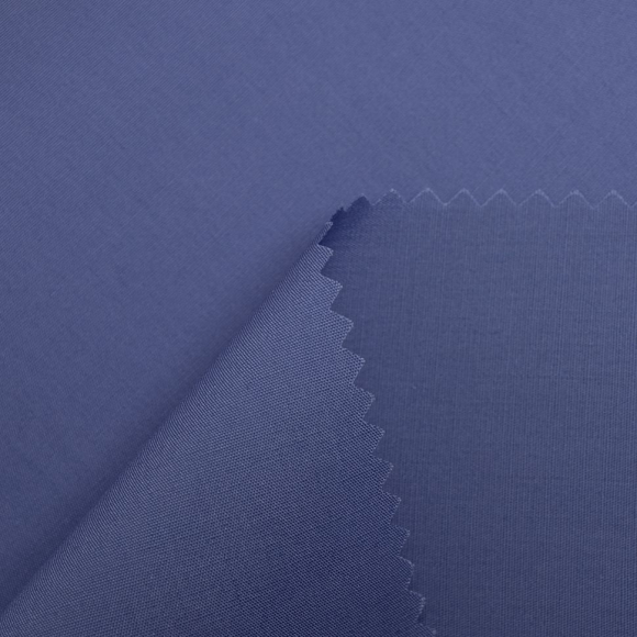Ткань рубашечная 115 г кв.м 65% полиэстер, 35% хлопок шир.150 см арт.Р.32696.27 цв.27 синий уп.25м