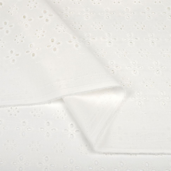 Ткань шитье TBY-8126-01 100г/м? 100% хлопок  шир.150 (138)см  цв.белый