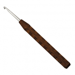 Крючок вязальный с ручкой из грецкого ореха addiNature Walnut Wood №4,5 16 см