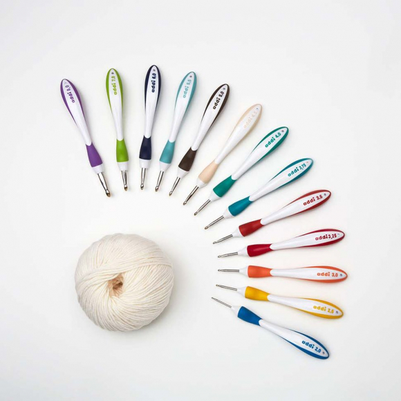 33273_Крючок, вязальный с эргономичной пластиковой ручкой addiSwing №3, 16 см