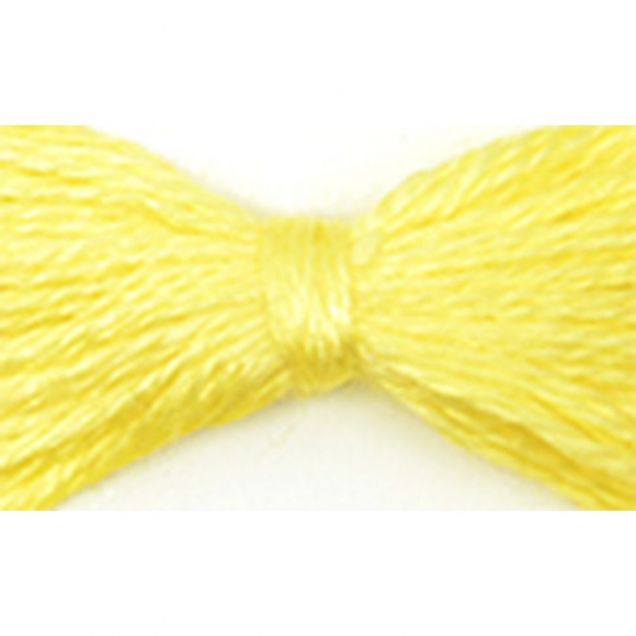 Нитки мулине цв.0206 св.желтый 12х10м С-Пб