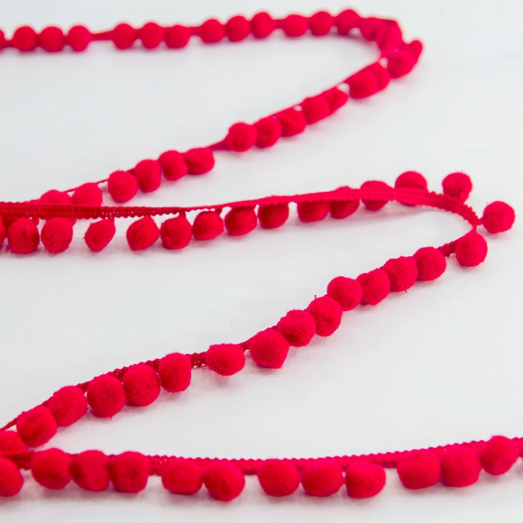 Тесьма с помпонами, диаметр 10 мм, цвет красный