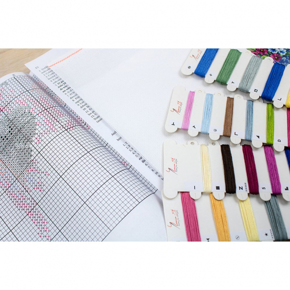 Набор для вышивания "Весенний сад"