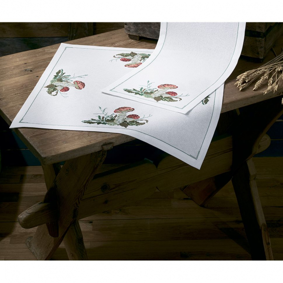 Набор для вышивания PERMIN арт.27-1739 Скатерть Мухомор 56х56 см