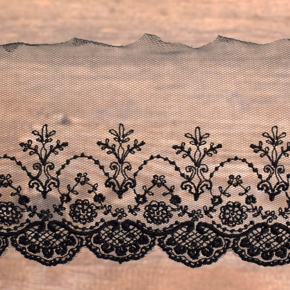 Вышивка на тюле, 85 мм, цвет черный