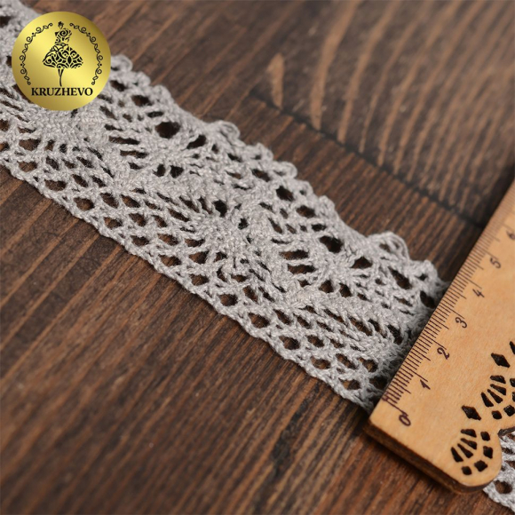 Тесьма вязаная KRUZHEVO 45мм TBY-5235 цв.25 св.серый уп.10м