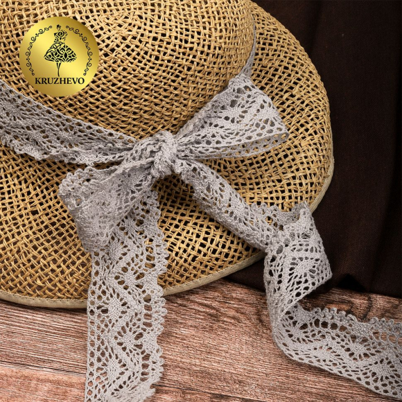 Тесьма вязаная KRUZHEVO 45мм TBY-5235 цв.25 св.серый уп.10м