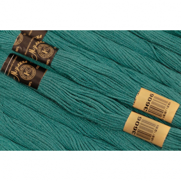 Нитки мулине цв.3606 12х10м С-Пб