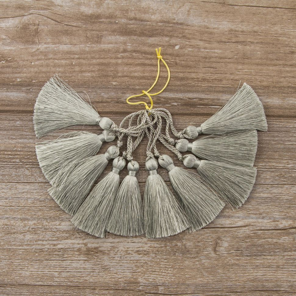 183430_Кисть декоративная на шнуре, длина 60 мм, цвет серебряный