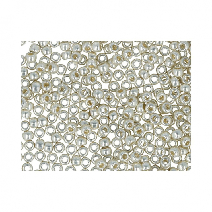 Бисер Япония "TOHO" 11/0  круглый 4  2.2 мм 5 х 5 г №0558 серебряный