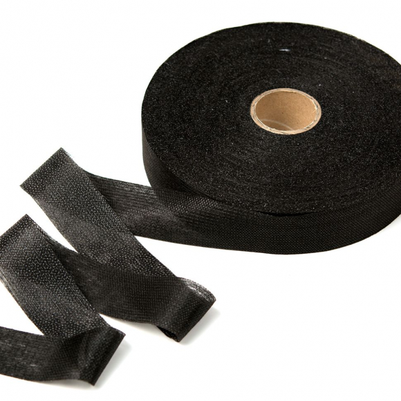 Лента нитепрошивная клеевая по долевой 30мм цв.черный арт.LND-30 рул.100м