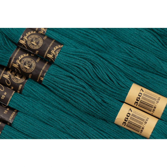 Нитки мулине цв.3607 12х10м С-Пб