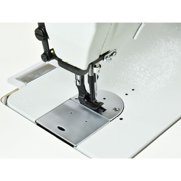 Прямострочная швейная машина с тройным продвижением Aurora A-662 Прямострочная швейная машина с тройным продвижением Aurora A-662