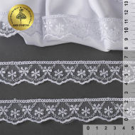 Кружево на сетке KRUZHEVO арт.TR.3820 шир.25мм цв.01 белый уп.9м