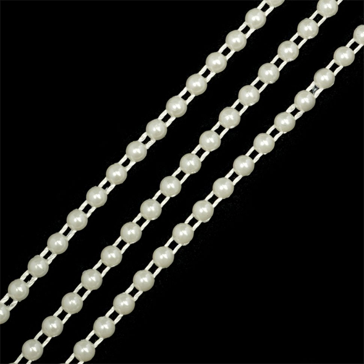 Полужемчужины на бобине TBY.BWC.HR4.2 4мм цв.2 молочный уп.50 м