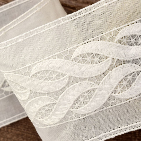 Шитье-вышивка на батисте, прошва, 80 мм, цвет белый