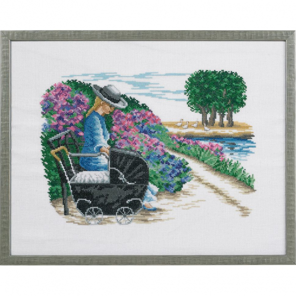 Набор для вышивания "Девушка с коляской" Набор для вышивания "Девушка с коляской"