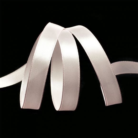 Лента атласная 12мм цв.3055 бл.розовый IDEAL уп.27,4 м Лента атласная 12мм цв.3055 бл.розовый IDEAL уп.27,4 м