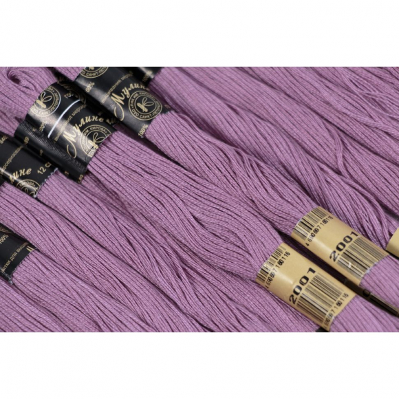 Нитки мулине цв.2001 сиреневый 12х10м С-Пб