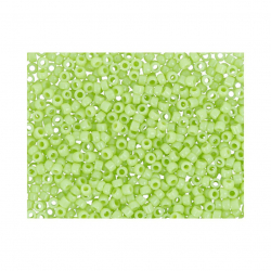 Бисер Япония "TOHO" 15/0  круглый 1  1.5 мм 5 х 5 г №0044 салатовый