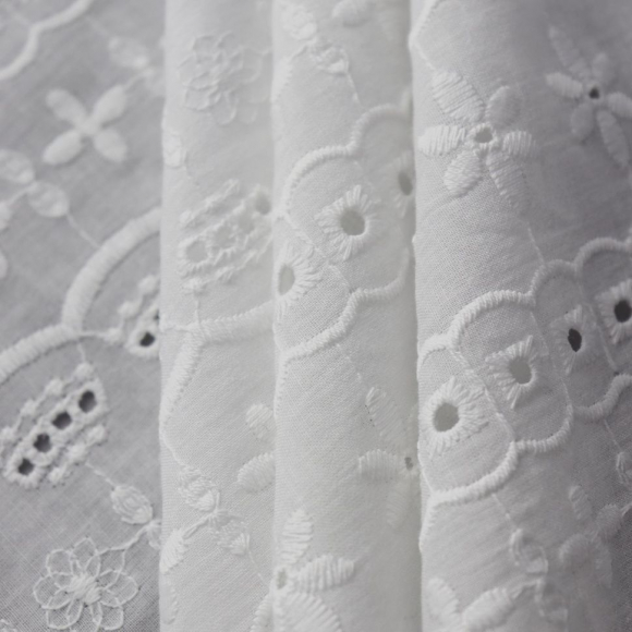 Ткань шитье 145 г кв.м 100% хлопок шир.145 см арт.Р.15300.01 цв.01 белый уп.15м