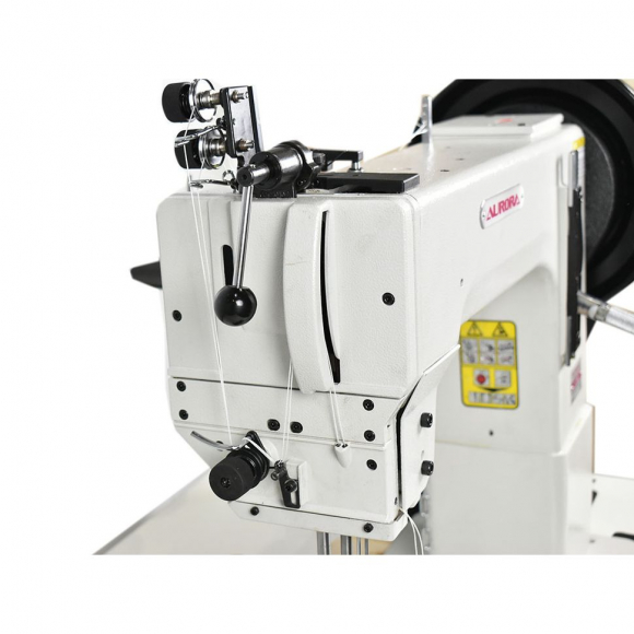 Колонковая двухигольная швейная машина для сверхтяжелых материалов A-262 Aurora