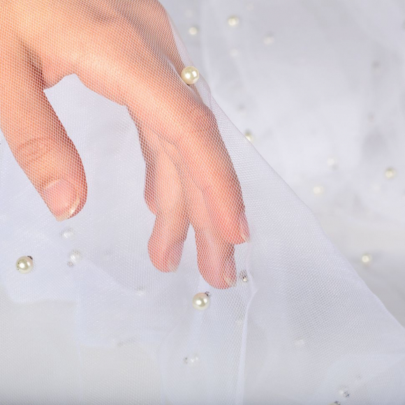 Фатин с бусинами арт.с223-14 шир.150см 100% полиэстер цв.белый рул.15-28м