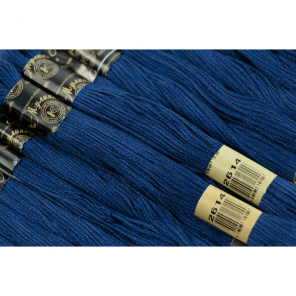 Нитки мулине цв.2614 т.синий 12х10м С-Пб