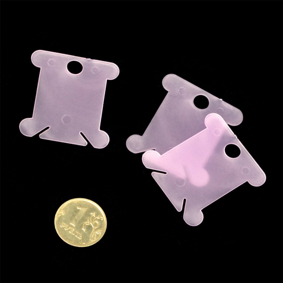 Бобина пластиковая для ниток арт. М008 цв.розовый Бобина пластиковая для ниток арт. М008 цв.розовый