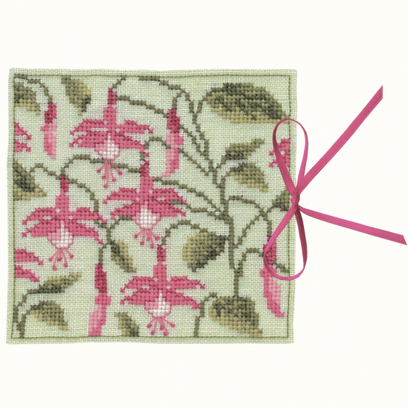 189526_Набор для вышивания чехла для игл "?tui ? Aiguilles Fuchsia" (Фуксии), 11 х 11 см 189526_Набор для вышивания чехла для игл "?tui ? Aiguilles Fuchsia" (Фуксии), 11 х 11 см