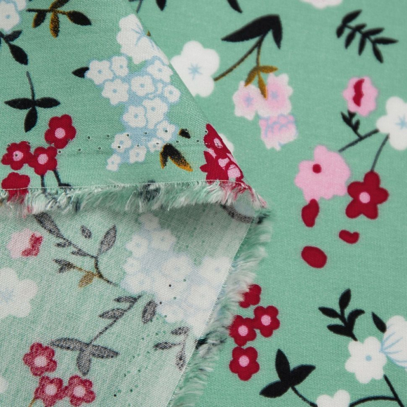 Ткань Штапель 95 г/м? 100% вискоза шир.145 см арт.Р.33848.05 цв.05 салатовый рул.30м Ткань Штапель 95 г/м? 100% вискоза шир.145 см арт.Р.33848.05 цв.05 салатовый рул.30м