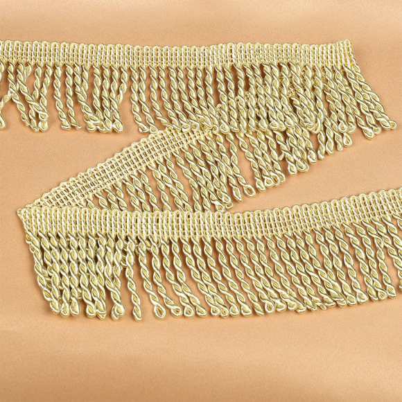 Бахрома для штор арт.0390-0910 цв.6346 шир.62мм цв.шампань уп.10м Бахрома для штор арт.0390-0910 цв.6346 шир.62мм цв.шампань уп.10м