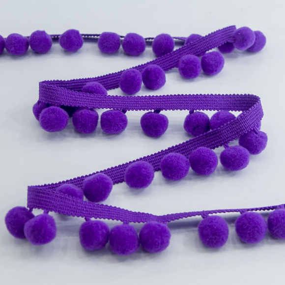 Тесьма с помпонами, диаметр 20 мм, цвет фиолетовый Тесьма с помпонами, диаметр 20 мм, цвет фиолетовый