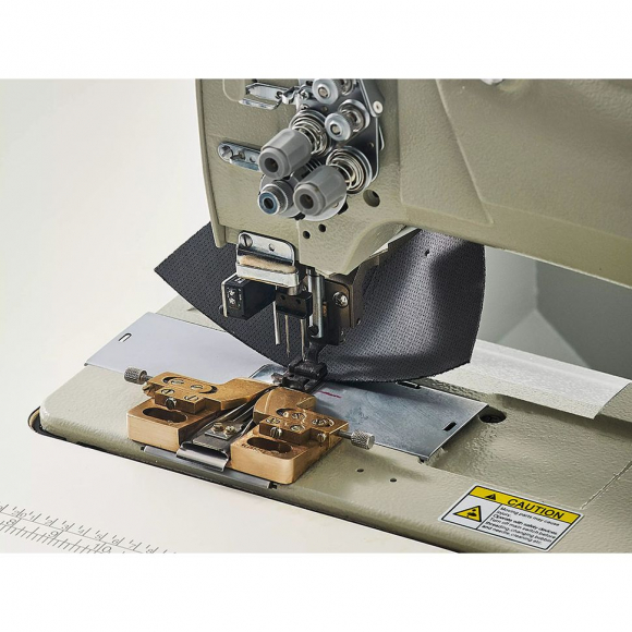 Автоматизированное решение для закрытия шва стачивания клиньев бейсболки Autosew ASM-0614