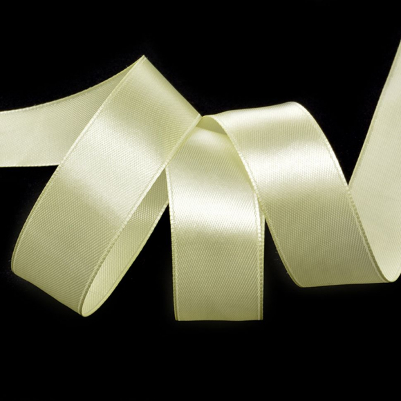 Лента атласная 25мм цв.3011 св.желтый IDEAL уп.27,4 м