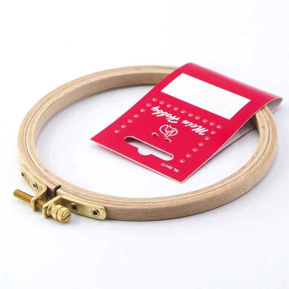 1156_Пяльцы круглые с замком, высота обода 8 мм, диаметр 12,5 см