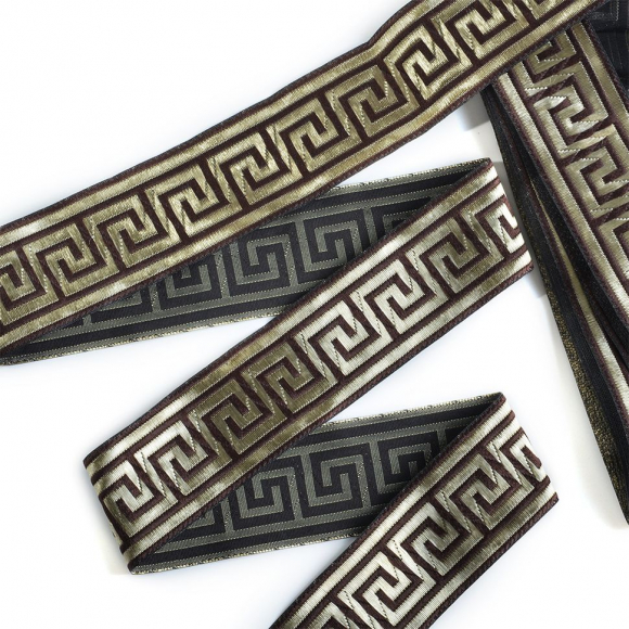 Лента отделочная жаккардовая арт.TBY.1905-5 шир.30 мм цв.коричневый уп.8,2 м Лента отделочная жаккардовая арт.TBY.1905-5 шир.30 мм цв.коричневый уп.8,2 м