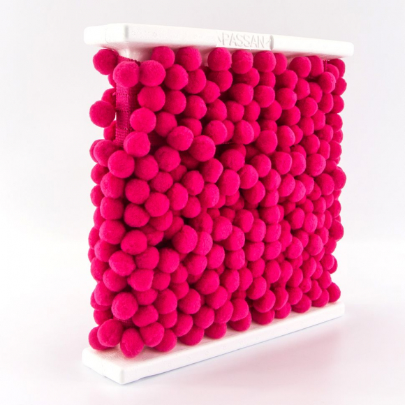 Тесьма с помпонами, диаметр 20 мм, цвет тёмно-красный Тесьма с помпонами, диаметр 20 мм, цвет тёмно-красный