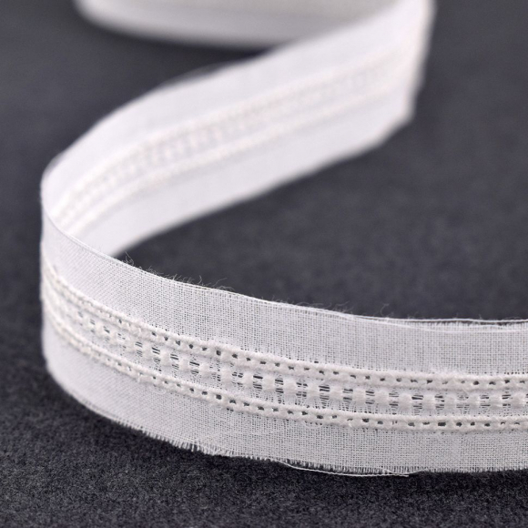 Шитье-вышивка на батисте, прошва, 20 мм, цвет белый
