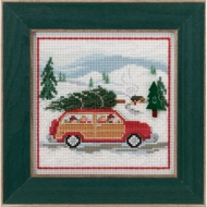 Набор для вышивания MILL HILL Семейное дерево 12,7х12,7 см