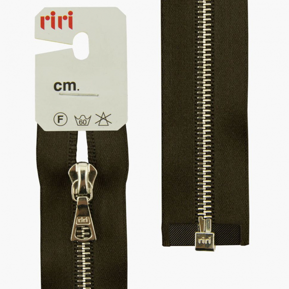 29497_Молния металл, Ni, разъёмная 1 замок, на атласной тесьме, 4 мм, 65 см, цвет 2226, темный шоколад