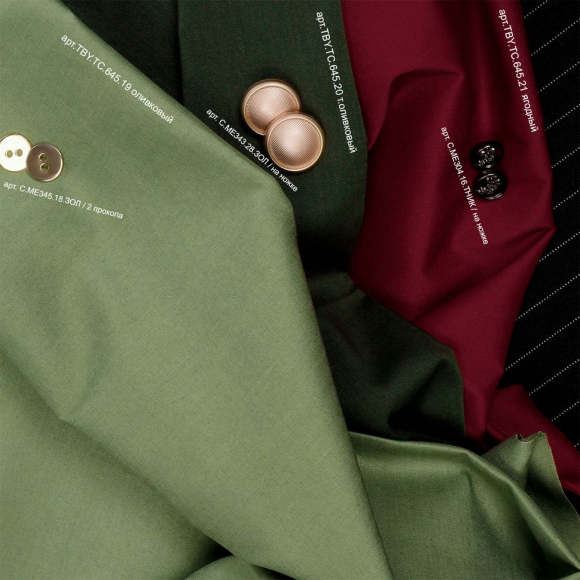 Ткань ТиСи поплин стрейч 110 г/м? 65% пэ, 33% хлопок, 2% спандекс шир.150 см арт.TBY.TC.19 цв.оливковый рул.25м