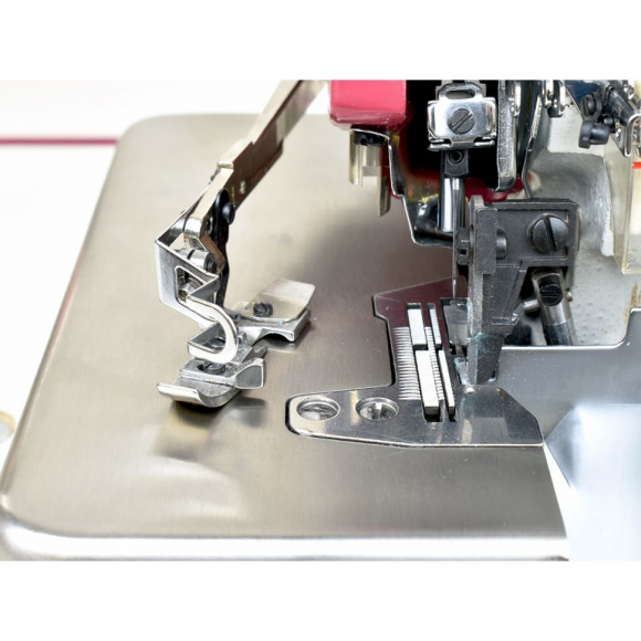 Промышленный 3-х ниточный микрооверлок A-700DE-3-ES