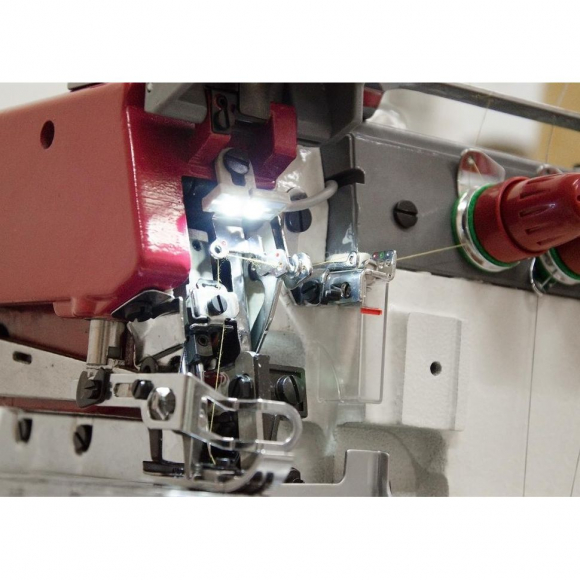 Промышленный 3-х ниточный микрооверлок A-700DE-3-ES