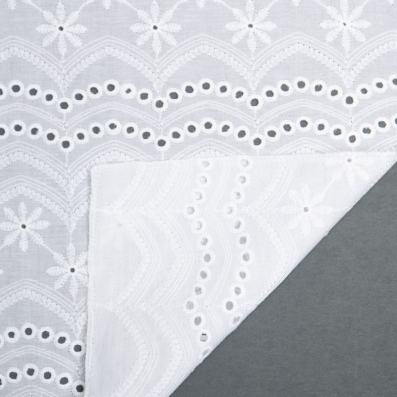 Ткань шитье 145 г кв.м 100% хлопок шир.130 см арт.Р.30649.01 цв.01 белый уп.25м Ткань шитье 145 г кв.м 100% хлопок шир.130 см арт.Р.30649.01 цв.01 белый уп.25м