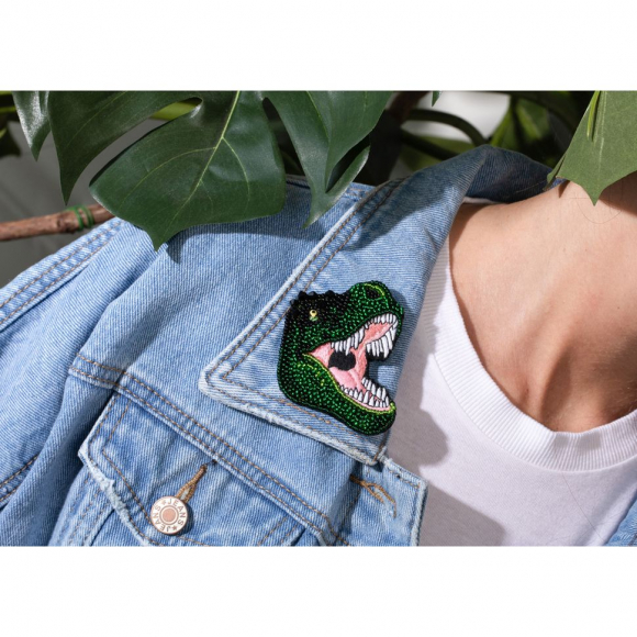 Набор для вышивания KLART арт. 10-504 Брошь. Тираннозавр 5,5х7 см