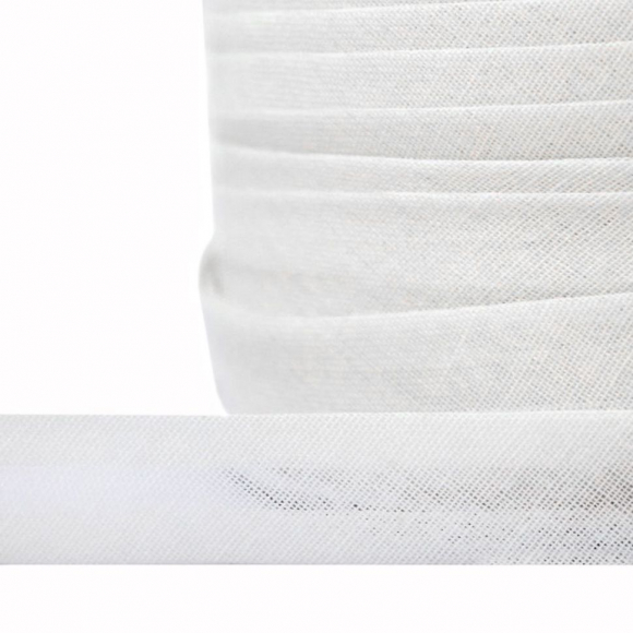 Косая бейка хлопок TBY арт.CB15 шир.15мм цв.F101 белый уп.132 м Косая бейка хлопок TBY арт.CB15 шир.15мм цв.F101 белый уп.132 м