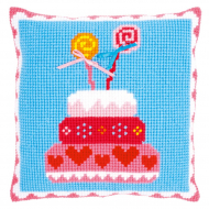 82990_Набор для вышивания подушки "Торт для мальчика"