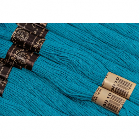 Нитки мулине цв.3010 бирюза 12х10м С-Пб